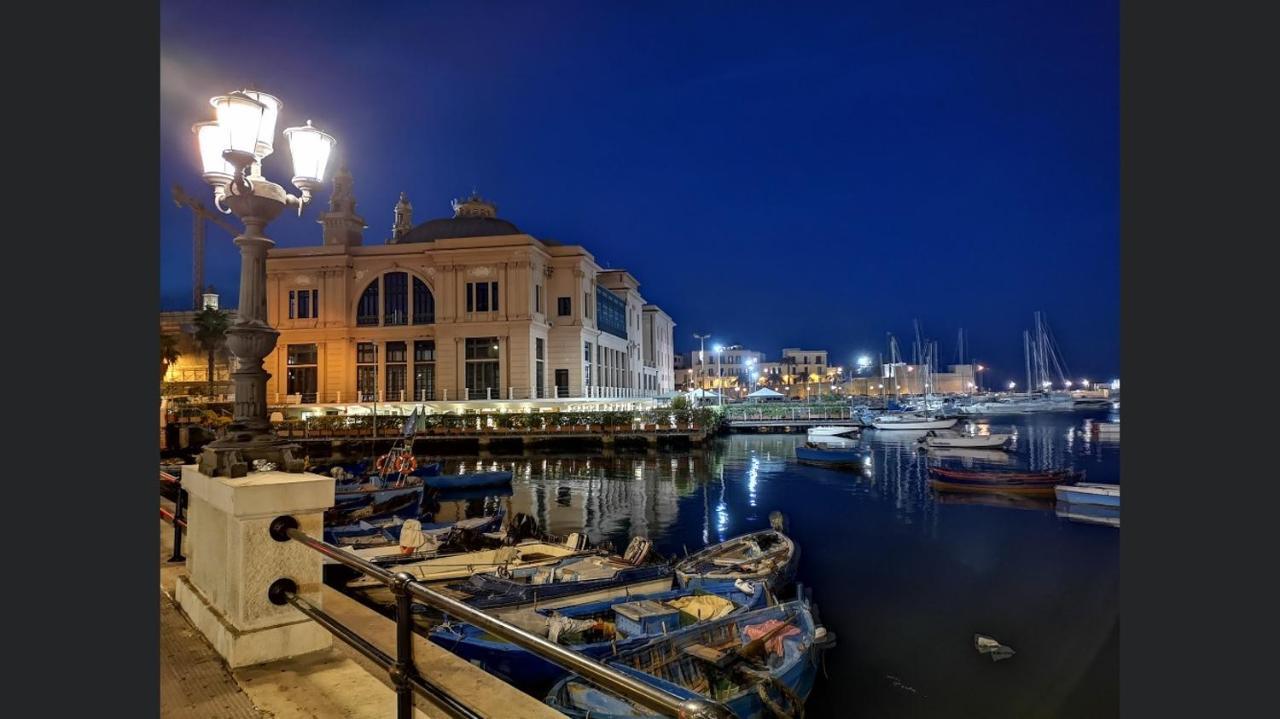 Апартаменты Visconti House Бари Экстерьер фото